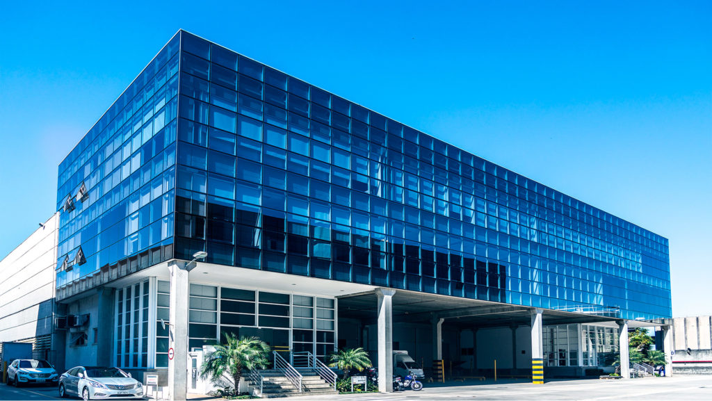 Group of business advisor showing plan of investment to clients in the consultancy office